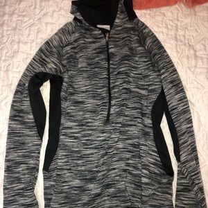 3/4 Columbia zip up